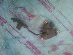 Педаль акселератора. Nissan Tiida, C13, C11, NC11, SC11, JC11