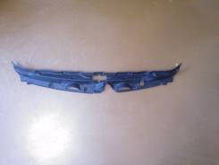 Дефлектор радиатора. Toyota Wish, ANE11, ANE10, ZNE10, ZNE14 Двигатели: 1ZZFE, 1AZFE, 1AZFSE