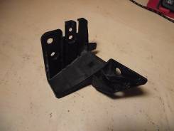 Крепление фары. Toyota Land Cruiser Prado, GRJ151, GRJ150, GRJ150L, TRJ150, GRJ150W, GRJ151W, TRJ150W Двигатели: 1GRFE, 2TRFE