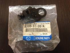 Крепление фары. Mazda Training Car, BJ5P Mazda Familia, BJ3P, BJ5P, BJ5W, BJ8W, BJEP, BJFP, BJFW, YR46U15, YR46U35, ZR16U65, ZR16U85, ZR16UX5