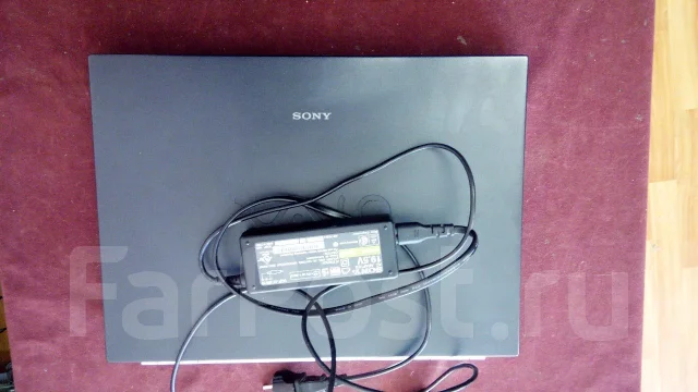 Sony VAIO VGN. 15.4", 1,6����, ��� 1024 ��, ���� 120���, WiFi: 1, Bluetooth: 1, ����������� �� 1��. ����