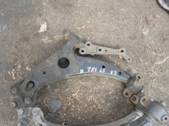 Рычаг подвески. Toyota Carina ED, ST182