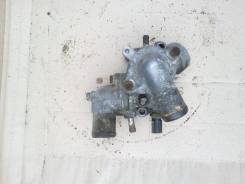 Корпус термостата. Nissan: Presage, X-Trail, Prairie, Primera, Serena, Liberty, AD, Avenir, Bassara, Teana, Wingroad Двигатели: QR25DE, QR20DE