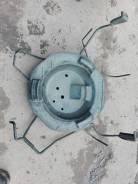 Крепление запасного колеса. Honda Stream, RN1, RN2, RN3, RN4