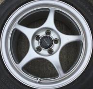 Enkei. 7.0x16, 5x100.00, ET48, ЦО 73,1 мм.