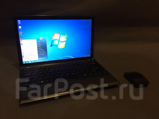 Sony VAIO VPC-Z12Z9R. 13.1", 2,7����, ��� 8 ��, ���� 256���, WiFi: 1, Bluetooth: 1, ����������� �� 1��. ����