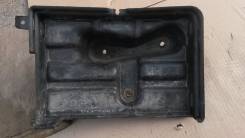 Кронштейн под аккумулятор. Toyota Aristo, JZS161, JZS160