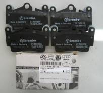 Колодка тормозная. Volkswagen Transporter Volkswagen Caravelle Volkswagen Multivan Volkswagen California
