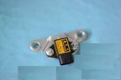 Датчик замедления Toyota 4Runner Hilux Surf Land Cruiser Prado Tacoma оригинал Toyota 89440-60130