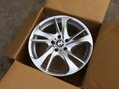 BMW. 8.0x18, 5x120.00, ET30, ЦО 72,6 мм.