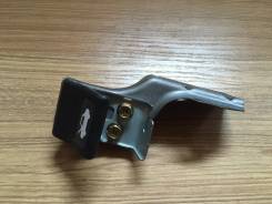 Ручка открывания капота. Subaru Forester, SG5, SG9, SG9L Двигатели: EJ25, EJ20