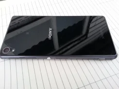 Sony Xperia Z3. �/�