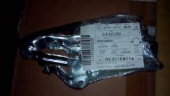 Крепление капота. Skoda Roomster, 5J7 Skoda Fabia, 542, 545, 572, 582, 5J5, 5J2 Двигатели: AXR, BLS, BME, BMS, BNM, BNV, BSW, BTS, BUD, BXW, BZG, BBM...