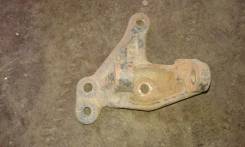 Крепление генератора. Toyota: Mark II Wagon Qualis, Camry Gracia, Solara, Scepter, Harrier, Camry Двигатели: 5SFE, 5SFNE, 3SFE