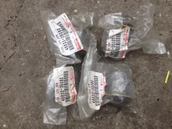 Toyota 48632-35080 ����������� �������� 4 �� ����
