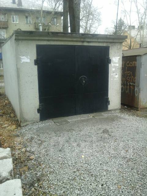 Гараж блок комната. Гараж из блок комнаты. Благоустройство гаража блок комнаты. Хабаровск шараж блоккомната.