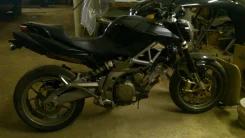 Aprilia Shiver 750. 750����. ��., ��������, ��� ���, � �������� ����
