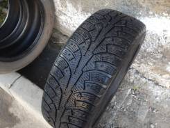 Nokian Hakkapeliitta 5. Зимние, шипованные, износ: 30%, 1 шт
