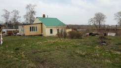 Продается дом в п. Тавричанка. Земля 13 соток. Подъезд-асфальт. Улица Индустриальная 22, р-н Надеждинский, площадь дома 44 кв. м., централизованный во...