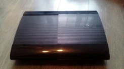 Sony PlayStation 3 Super Slim ����