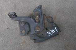 Замок капота. Honda Odyssey, RB1, RB2 Двигатель K24A