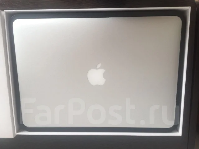 Apple MacBook Air 13 2012 Mid MD232. 13.3", 1,8����, ��� 4 ��, ���� 256���, WiFi: 1, Bluetooth: 1 ����