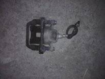Суппорт тормозной. Nissan Qashqai, J10, J11 Двигатели: MR20DE, HR16DE, R9M, H5FT