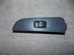 Кнопка стеклоподъемника. Toyota Sprinter Carib, AE111G, AE111