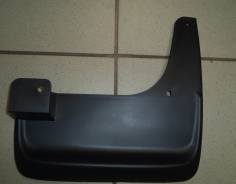 Брызговики. Nissan Safari, WYY61, WTY61, WRGY61, WFGY61, VRGY61, WGY61 Nissan Patrol Двигатели: TB45E, TB48DE, TD42T, RD28TI, ZD30DDTIS, SP, 2P