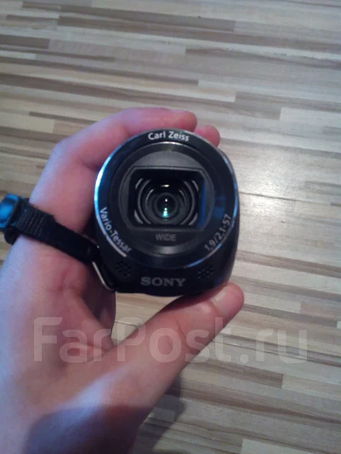 Sony HDR-CX280E. 8 - 8.9 ��, � ���������� ����