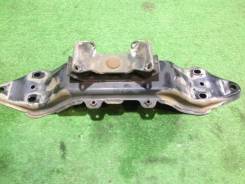 Балка под кпп. Subaru Forester, SF9, SG5, SH5 Subaru Legacy, BD5, BD9, BE5, BE9, BEE, BG5, BG9, BGA, BGC, BH5, BH9, BHC, BHE, BL5, BL9, BP5, BP9 Subar...