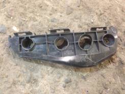 Крепление бампера. Toyota Corolla, CDE120, ZRE120, ZZE121, ZZE122 Двигатели: 1ZRFE, 2NZFE, 1ZZFBE, 1NZFE, 1ZZFE, 3ZZFE, 1CDFTV, 2C