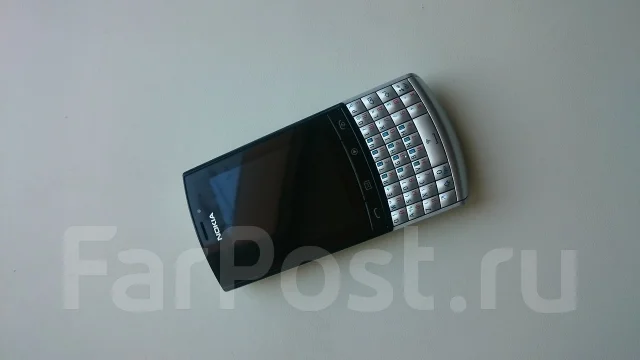 Nokia Asha 303 ����