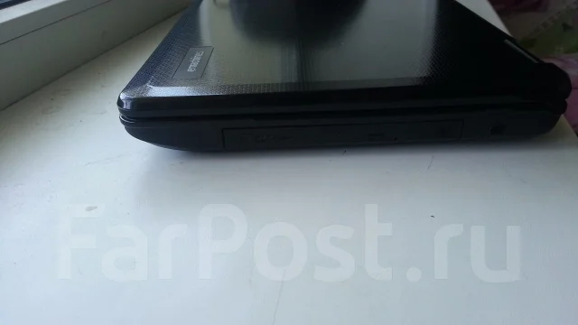 eMachines E525. 15.6", 2,2����, ��� 2048 ��, ���� 320���, WiFi: 1, Bluetooth: 1, ����������� �� 2��. ����