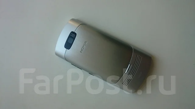 Nokia Asha 303 ����