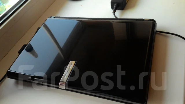 Packard Bell Dot m/a. 11.6", 1 200����, ��� 1024 ��, ���� 160���, WiFi: 1, ����������� �� 1��. ����