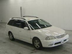 Toyota Caldina. ST210
