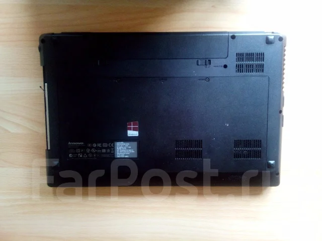 Lenovo G580. 15.6", 2,3����, ��� 4 ��, ���� 500���, WiFi: 1, Bluetooth: 1, ����������� �� 5��. ����