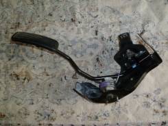 Педаль акселератора. Toyota: Scion, Prius, Matrix, Wish, Corolla Verso, Hilux, Corolla, Avensis, Celica Двигатели: 2AZFE, 1NZFXE, 1ZZFE, 1AZFE, 3ZZFE...