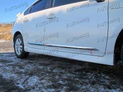 Накладка на дверь. Toyota Prius