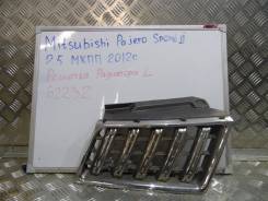 Решетка радиатора. Mitsubishi Pajero Sport Двигатели: 2, 5, COMMON, RAIL