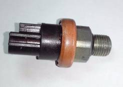 Дачтик давления масла ГУР 49761-7P900. Nissan: Tino, Expert, Primera, AD, March, Caravan, Wingroad, Cedric, Presage, Maxima, Bluebird Sylphy, Avenir...