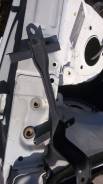 Крепление аккумулятора. Toyota Harrier, MCU10, MCU10W