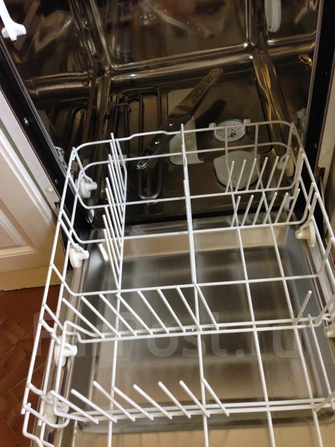 Hotpoint-Ariston ����