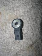 Датчик детонации. Volkswagen: Passat, Bora, Crafter, Sharan, Passat CC, Lupo, Fox, Polo, Touareg, Eos, up!, Gol, Caddy, Jetta, Scirocco, Tiguan, Beetl...