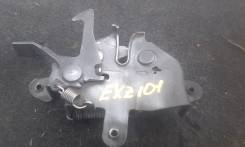 Замок капота. Toyota Raum, EXZ10, EXZ15