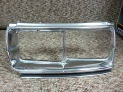 Ободок фары. Toyota Land Cruiser, FJ80, FZJ80, HZJ80 Двигатели: 1HZ, 1FZFE, 3F, 1FZF