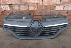 Решетка радиатора. Renault Sandero Renault Logan