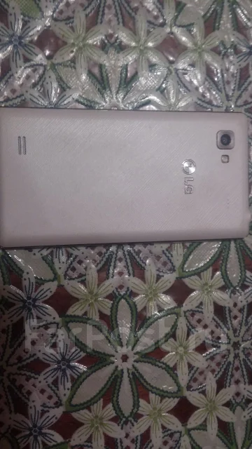 LG Optimus 4X HD. �/� ����