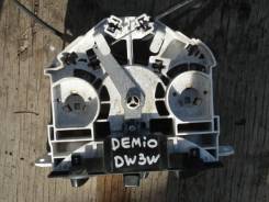 Блок управления климат-контролем. Mazda Demio, DW3W, DW5W Ford Festiva, DW3WF, DW5WF